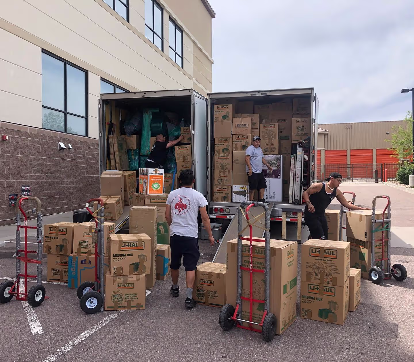 Business Bay Residence In Dubai