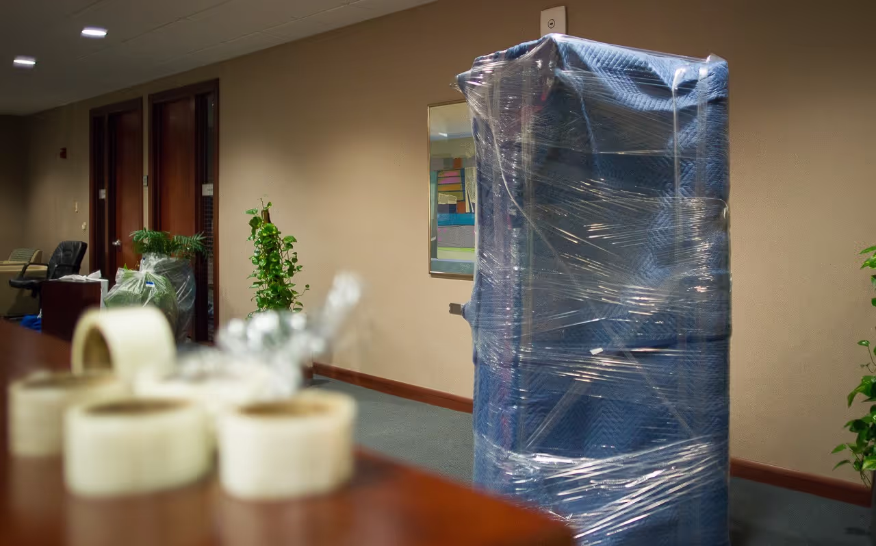 Atlantis The Palm - Meeting Rooms Furniture Moving